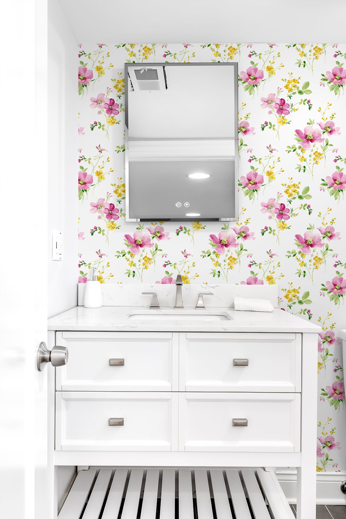 Watercolor Windflower Vinyl Wallpaper