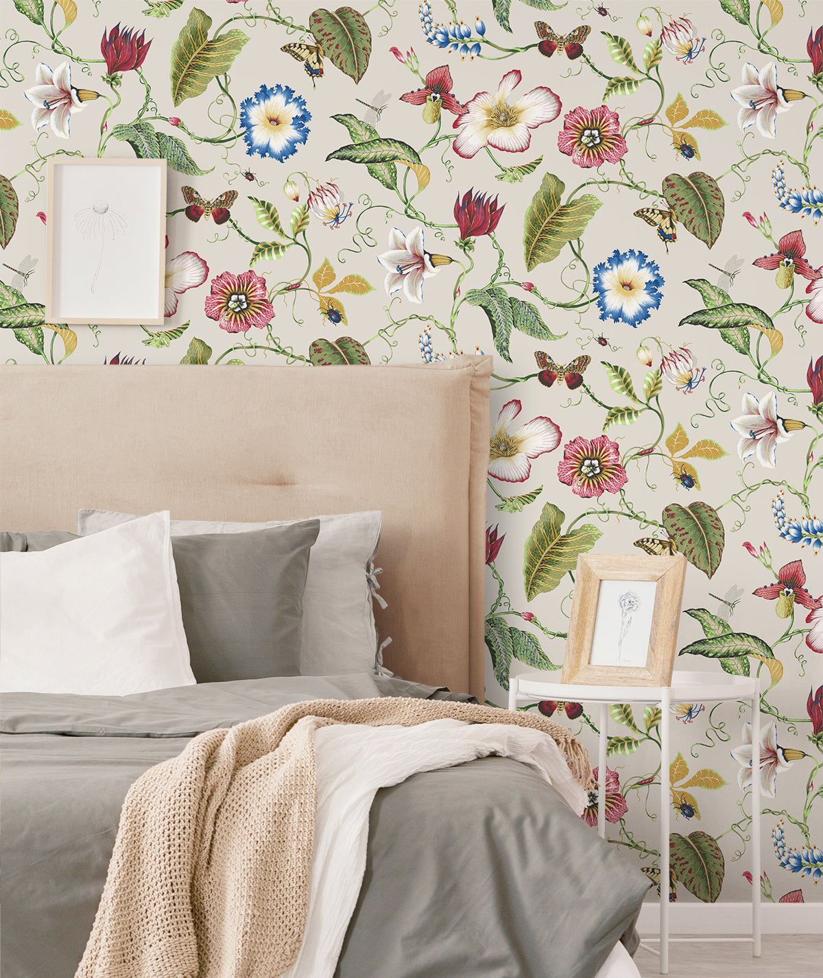 Summer Garden Floral Vinyl Wallpaper