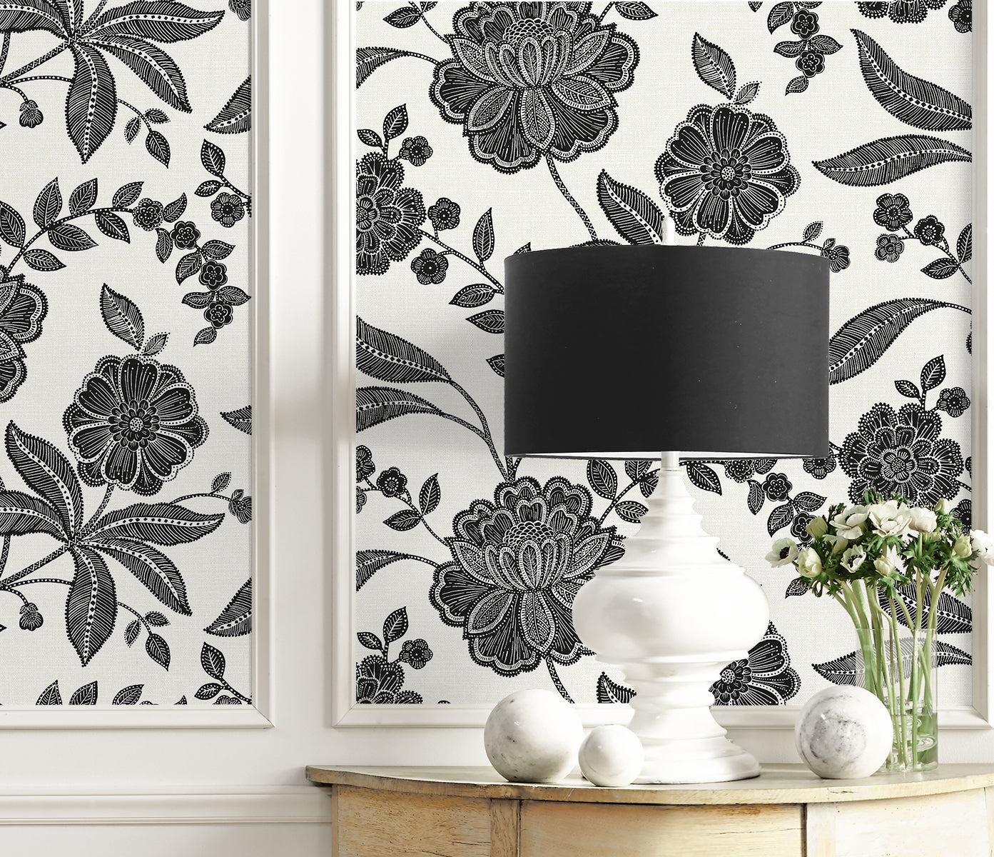 Julian Jacobean Floral Vinyl Wallpaper