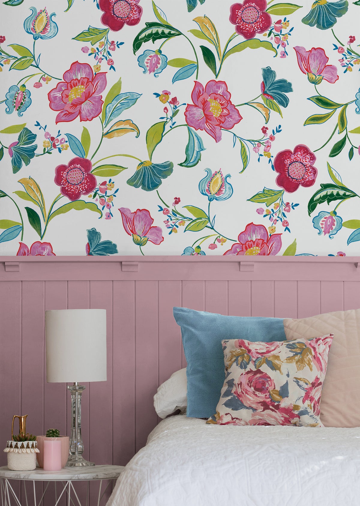 Painterly Floral Vinyl Wallpaper